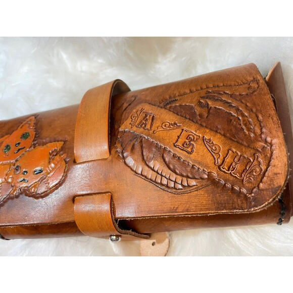 Vintage Chopper Bikers Handtooled Tooled Leather Roll Bag Cats AEH - Picture 2 of 11